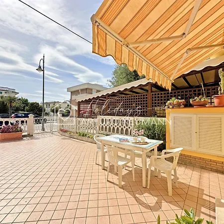 Apartment 631 - Bilocale Al Piano Terra A Centro E Sul Mare, Climatizzato - Inclusa *