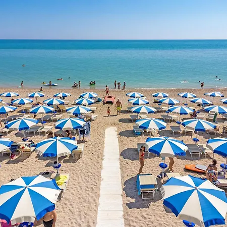 Daire 631 - Bilocale Al Piano Terra A Centro E Sul Mare, Climatizzato - Inclusa