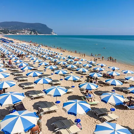 Daire 631 - Bilocale Al Piano Terra A Centro E Sul Mare, Climatizzato - Inclusa Marcelli