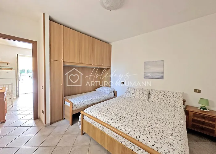 631 - Bilocale Al Piano Terra A Centro E Sul Mare, Climatizzato - Inclusa *