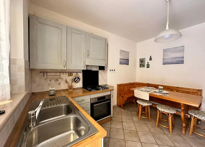 631 - Bilocale Al Piano Terra A Centro E Sul Mare, Climatizzato - Inclusa Daire